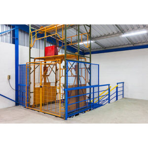 Hydraulic lift for Goods Carrying